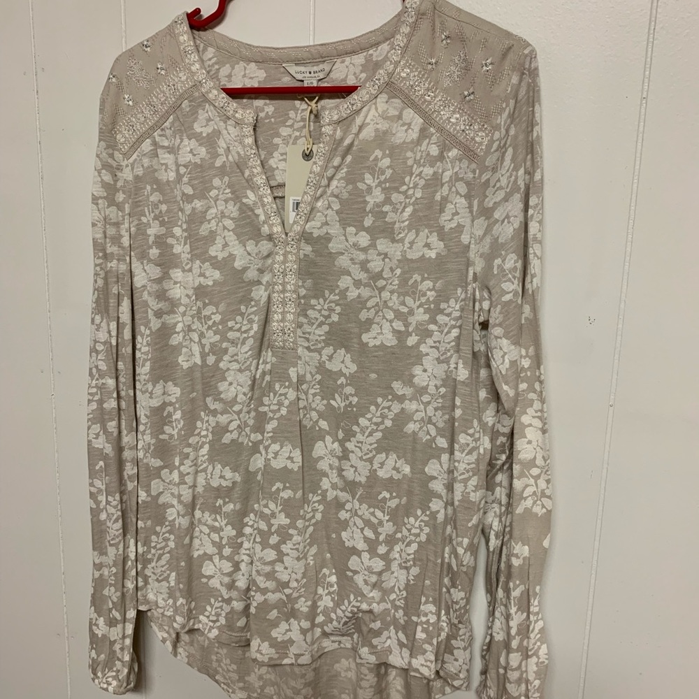 Women’s Top